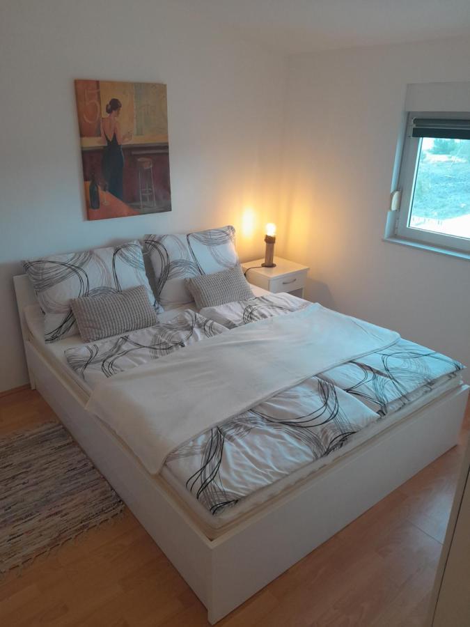 Caliente Apartments Vir B Екстер'єр фото