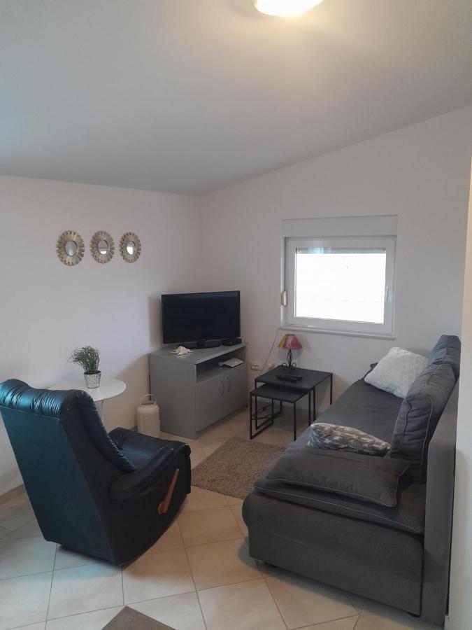 Caliente Apartments Vir B Екстер'єр фото