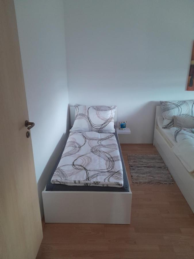 Caliente Apartments Vir B Екстер'єр фото