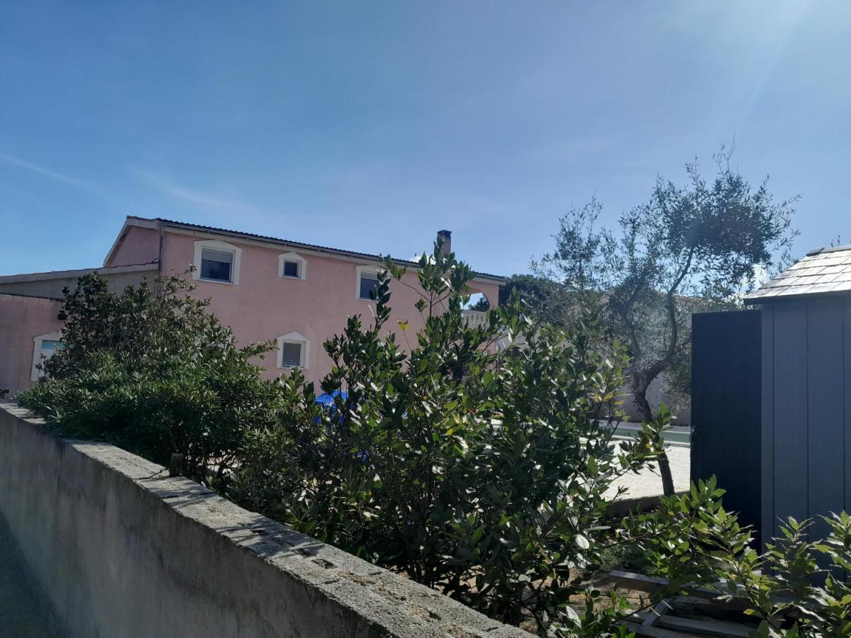Caliente Apartments Vir B Екстер'єр фото